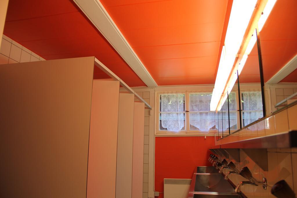 Downtown Lodge Hostel - Unique Simple Central 그린델발트 외부 사진