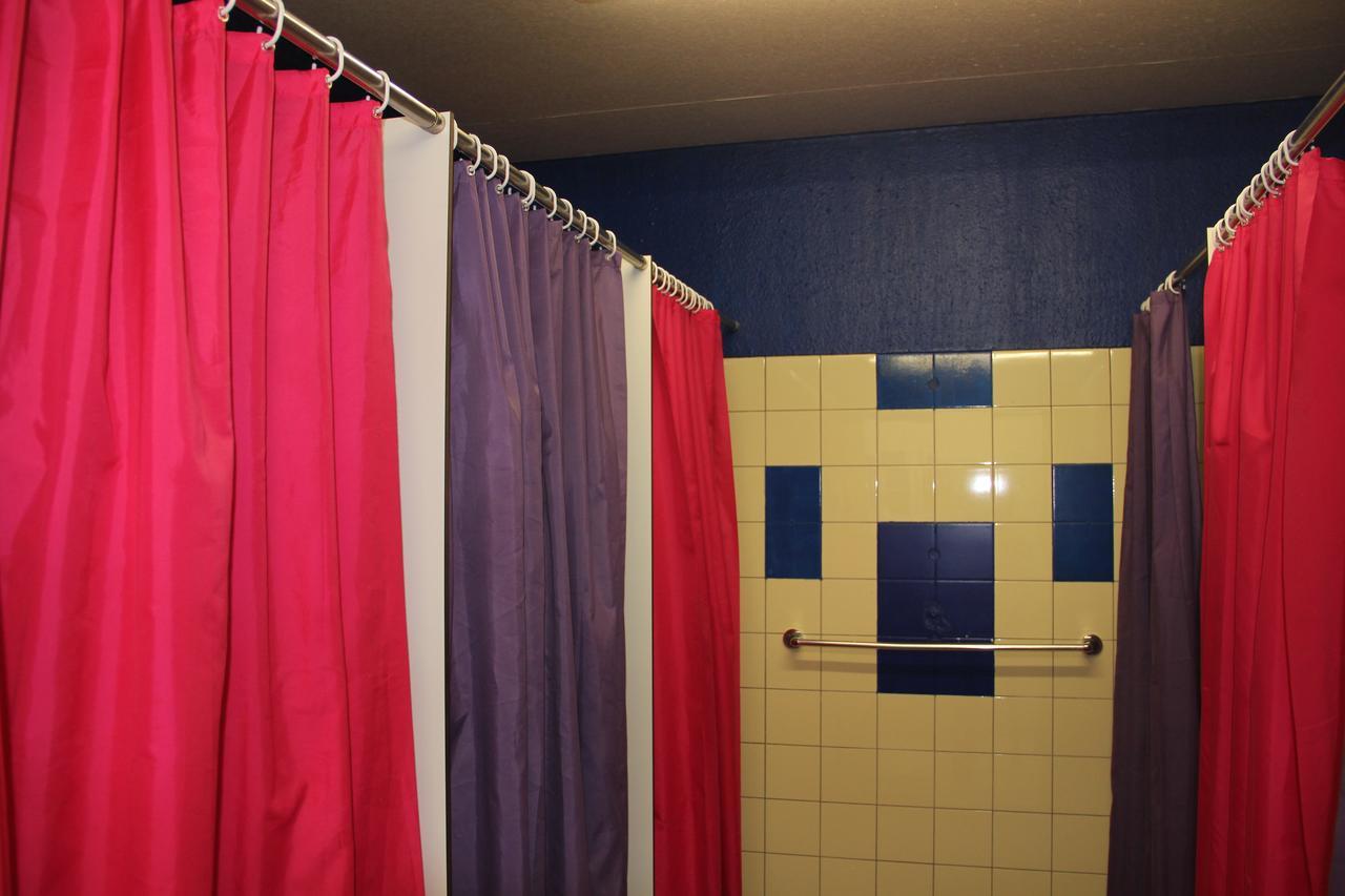 Downtown Lodge Hostel - Unique Simple Central 그린델발트 외부 사진
