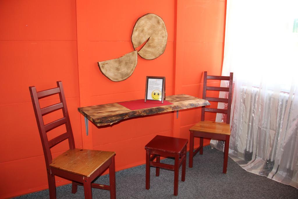Downtown Lodge Hostel - Unique Simple Central 그린델발트 객실 사진